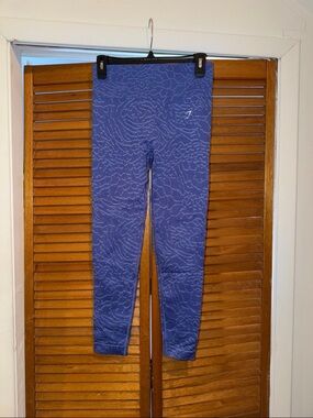 Gymshark Adapt Animal Seamless Leggings. Womens size large